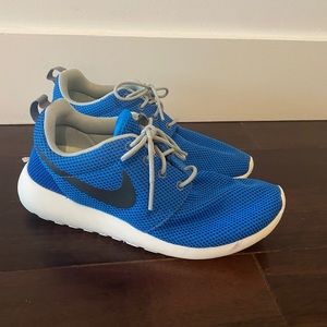 Blue Nike Rosche Sneakers